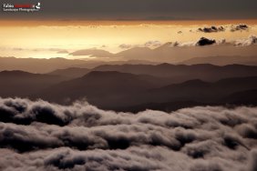 Golfo di La Spezia volando sulle nuvole